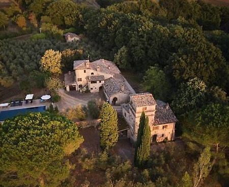 Casale Alessandri Massa Martana Exterior photo
